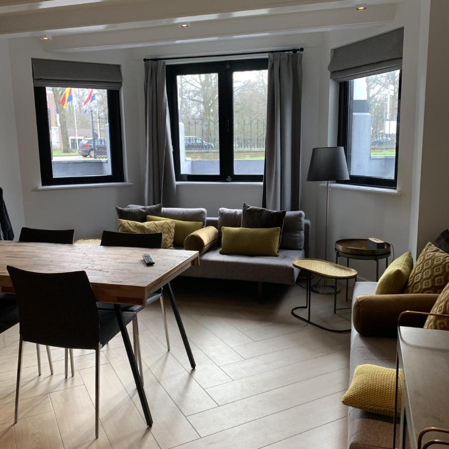 Florapark Bed and Breakfast Haarlem Exteriör bild